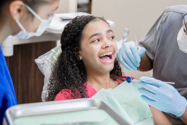 Best Dentist Open Late Near Me  in East Rancho Dominguez, CA